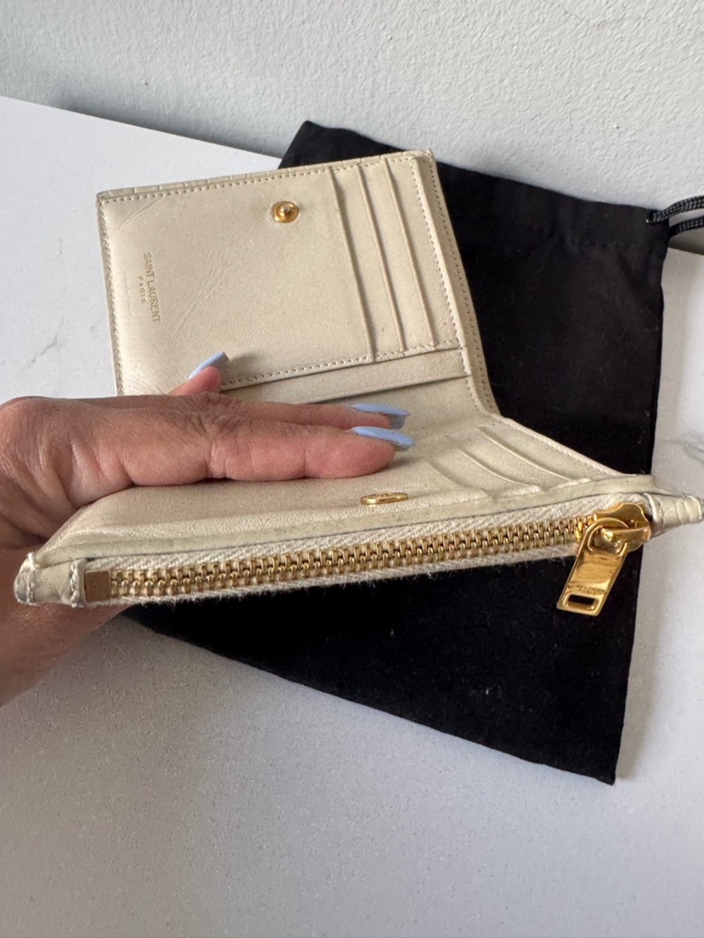 Saint Laurent Cream Croc-Embossed Leather Small Wallet - Picture 6 of 16